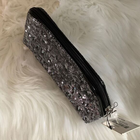 Nine West make up case - Picture 3 of 6